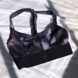 Sweaty Betty zipper bra